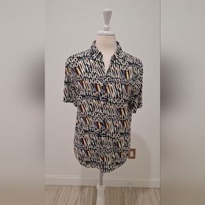 HUGO Men's Black and White Short Sleeve Designer HUGO BOSS Graphic Shirt